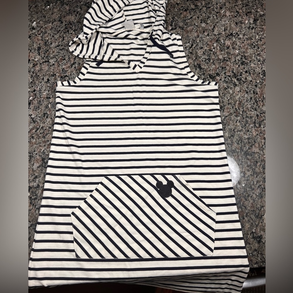 Disney, by Junk Food SzM, hooded dress or swim cover up